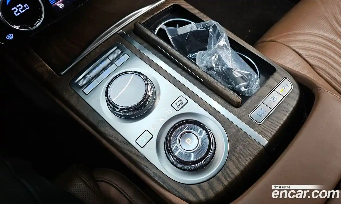 Genesis G80 2024 2.5 Автомат в Москве № 817367, фото 9