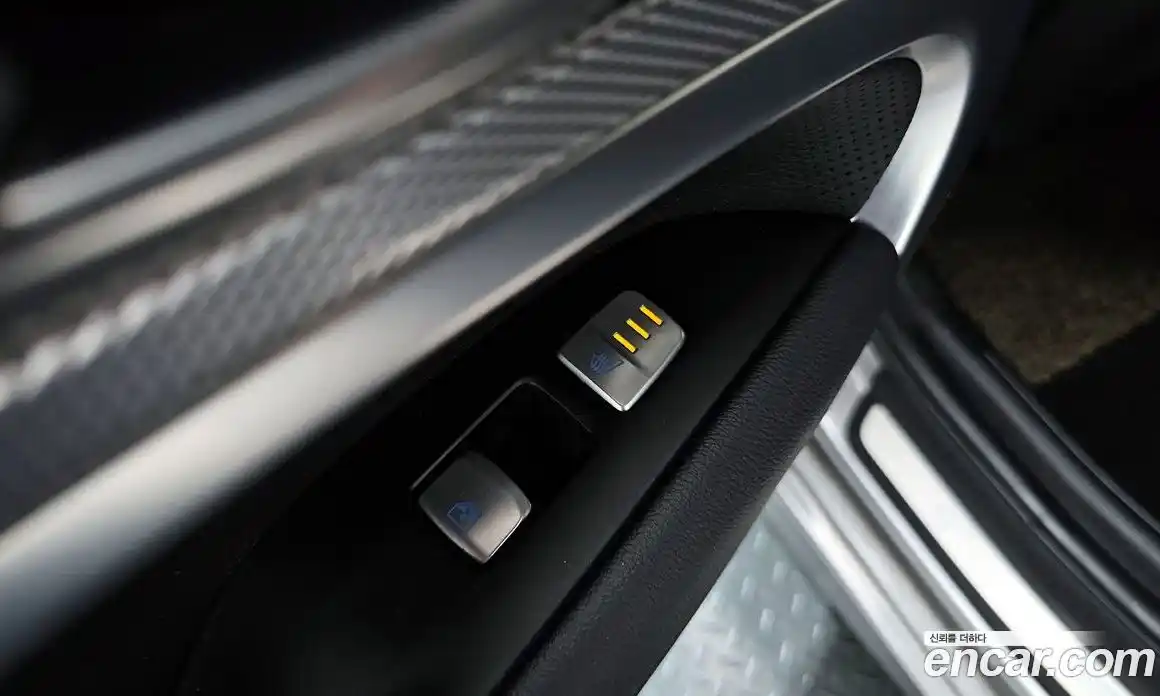 Genesis G70 2021 2.0 Автомат в Москве № 817415, фото 17