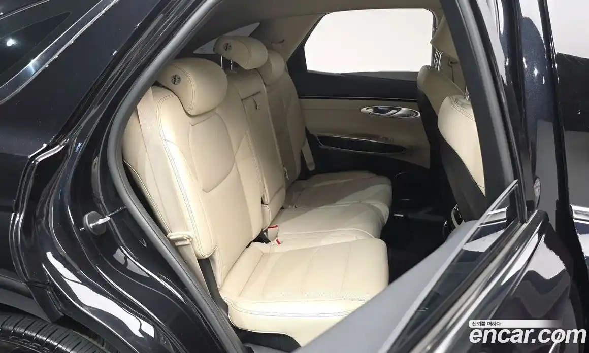 Genesis GV70 2021 2.5 Автомат в Москве № 817425, фото 11