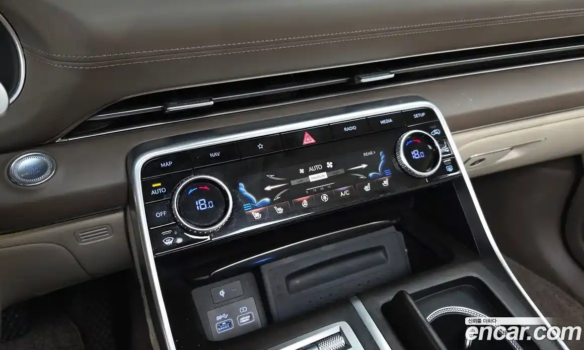 Genesis GV80 2021 3.5 Классический в Москве № 817579, фото 16