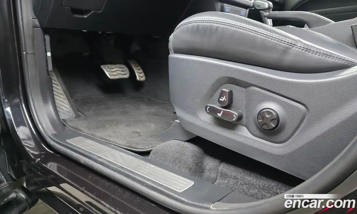 SsangYong Rexton 2020 2.2 Автомат в Москве № 818217, фото 16