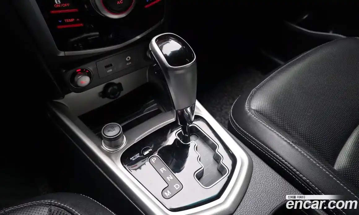 SsangYong TIBOLI 2015 1.6 Автомат в Москве № 818250, фото 9