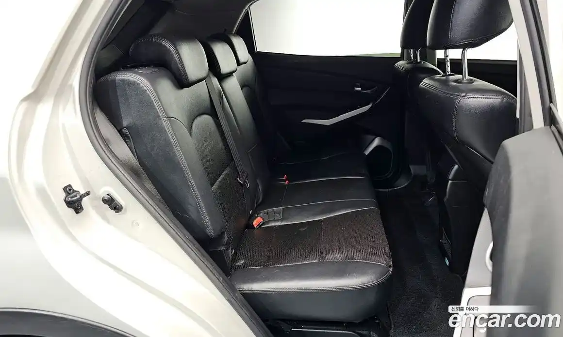SsangYong Korando 2014 2.0 гидро в Москве № 818601, фото 12