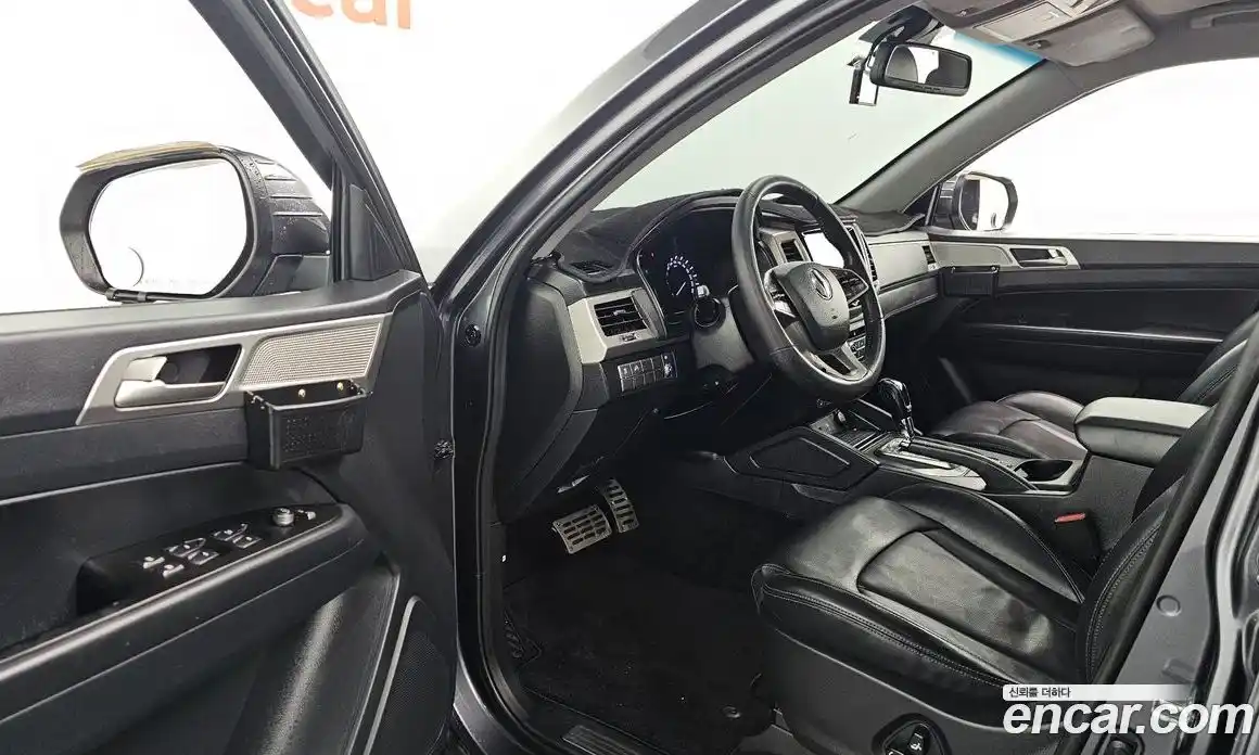 SsangYong Rexton 2018 2.2 Автомат в Москве № 818727, фото 11