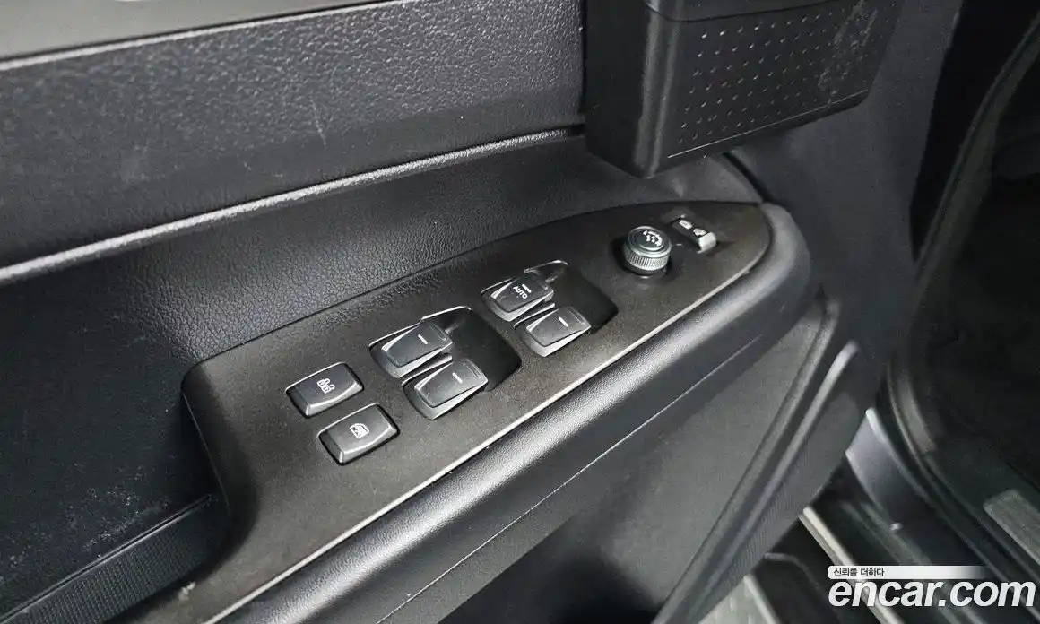 SsangYong Rexton 2018 2.2 Автомат в Москве № 818727, фото 19