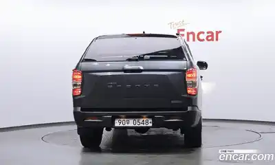 SsangYong Rexton 2018 2.2 Автомат в Москве № 818727, миниатюра 4