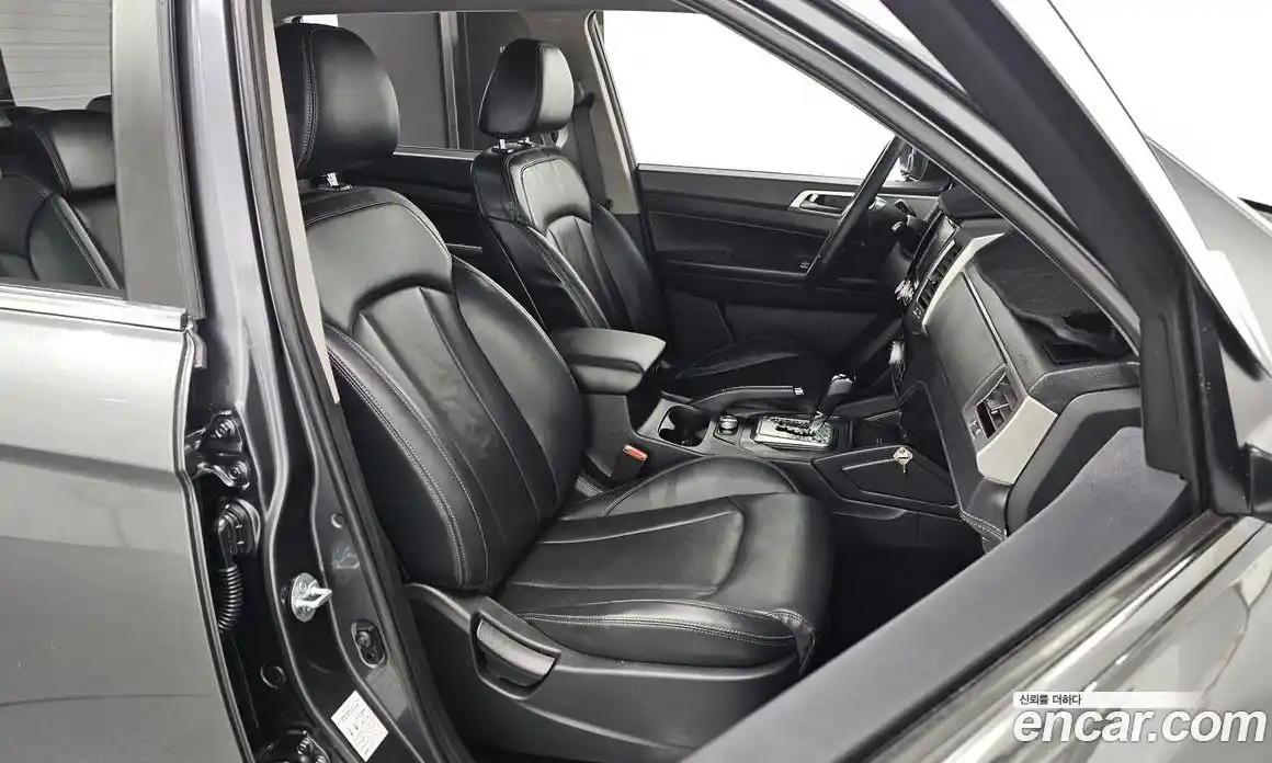 SsangYong Rexton 2018 2.2 Автомат в Москве № 818727, фото 10