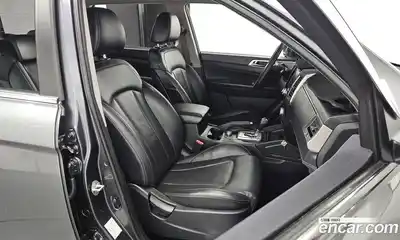 SsangYong Rexton 2018 2.2 Автомат в Москве № 818727, миниатюра 10