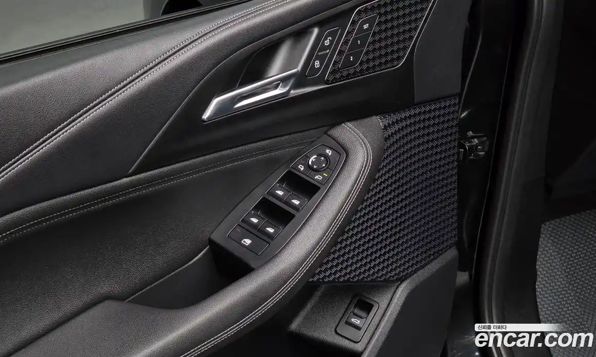 BMW 2-Series 2023 2.0 Автомат в Москве № 819181, фото 17