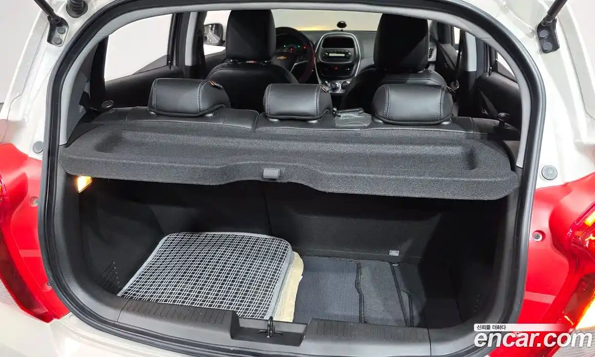 Chevrolet Spark 2018 1.0 Автомат в Москве № 819356, фото 20