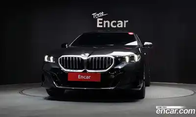 BMW 5-Series 2024 2.0 Автомат в Москве № 819376, миниатюра 3