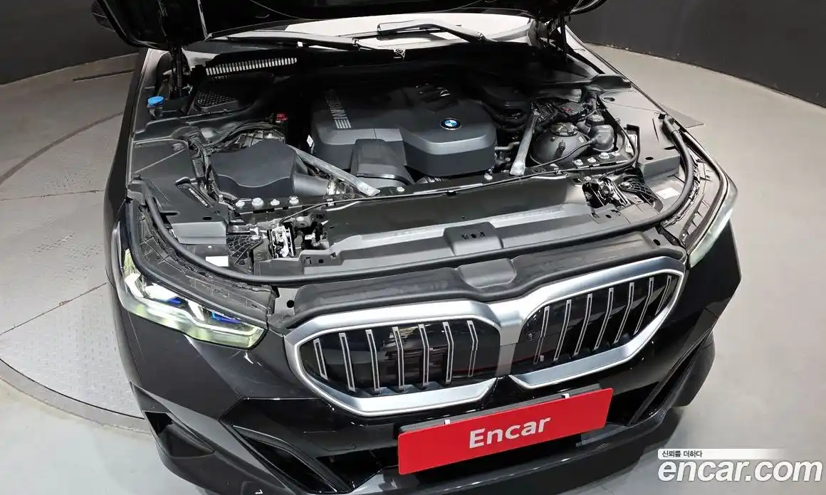 BMW 5-Series 2024 2.0 Автомат в Москве № 819376, фото 6