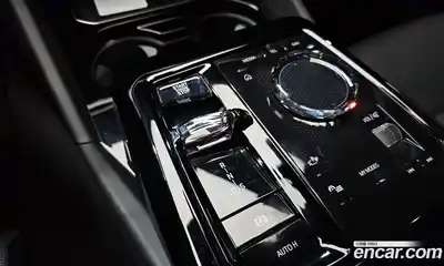 BMW 5-Series 2024 2.0 Автомат в Москве № 819376, миниатюра 9