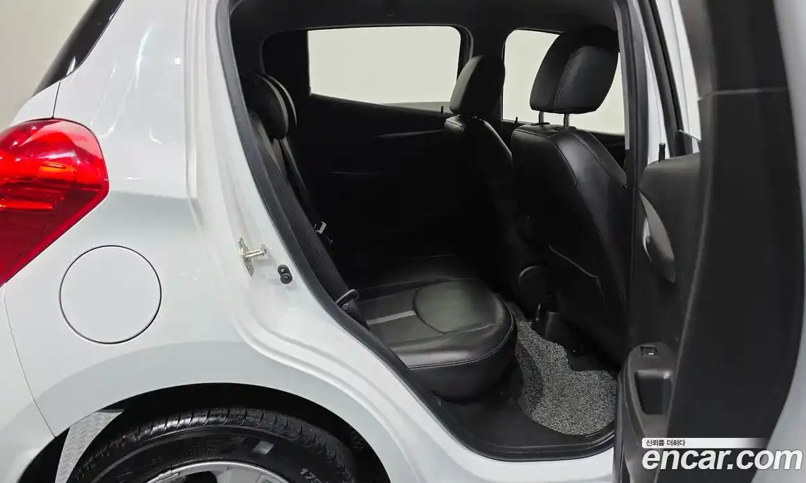 Chevrolet Spark 2019 1.0 Автомат в Москве № 819383, фото 12