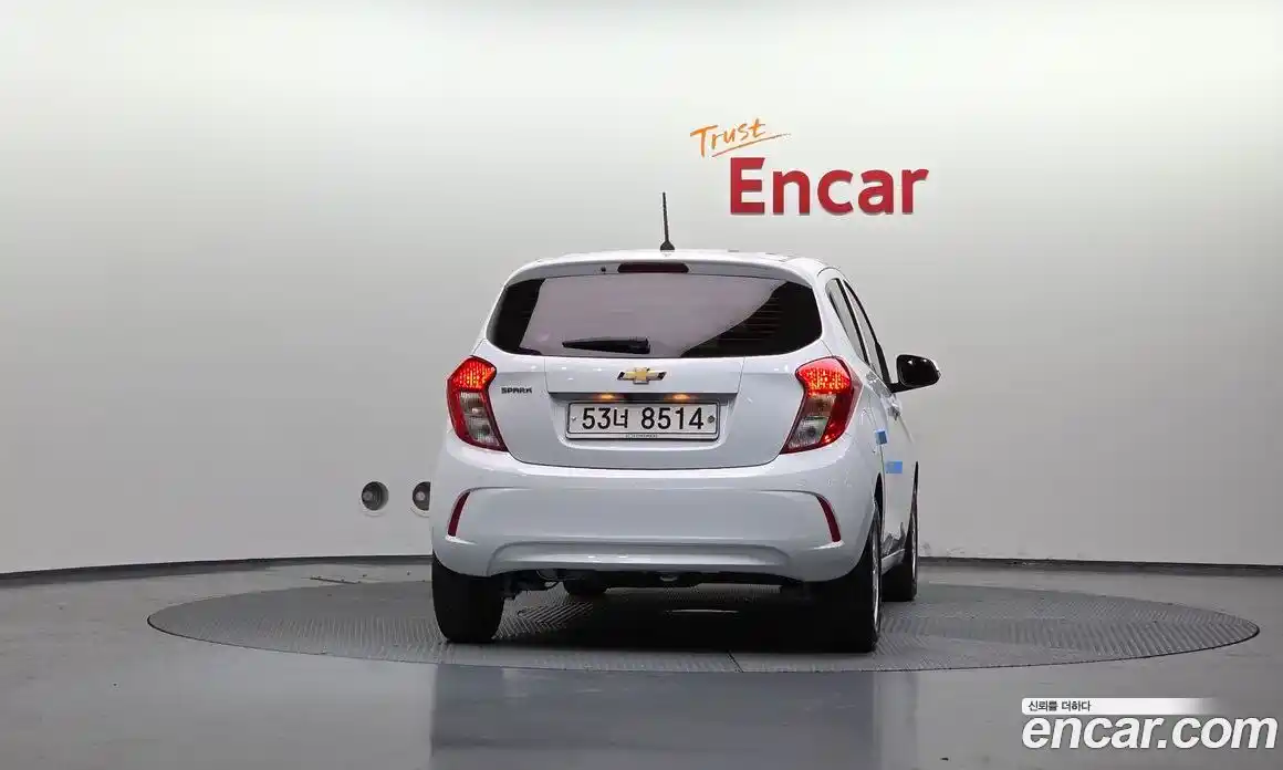 Chevrolet Spark 2019 1.0 Автомат в Москве № 819383, фото 4
