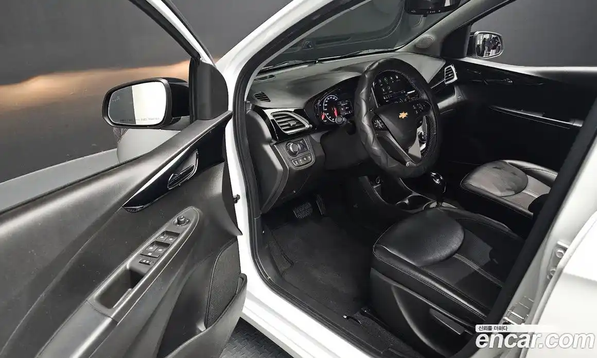 Chevrolet Spark 2019 1.0 гидро в Москве № 819388, фото 11