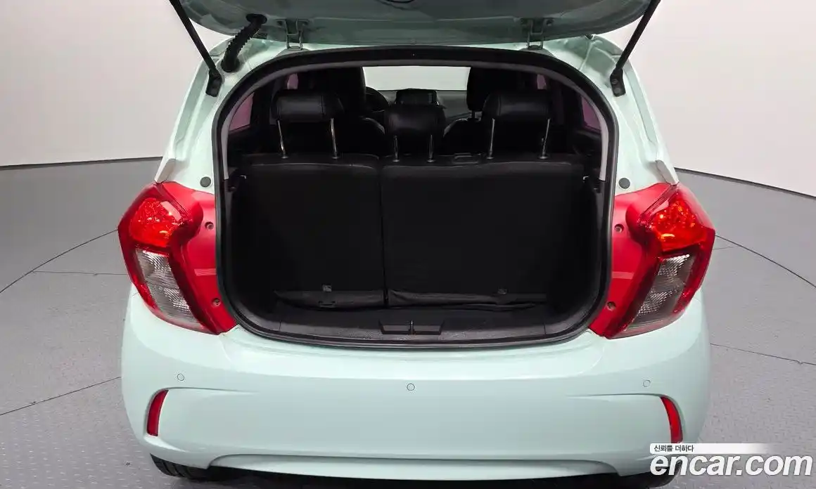 Chevrolet Spark 2016 1.0 Автомат в Москве № 819430, фото 20