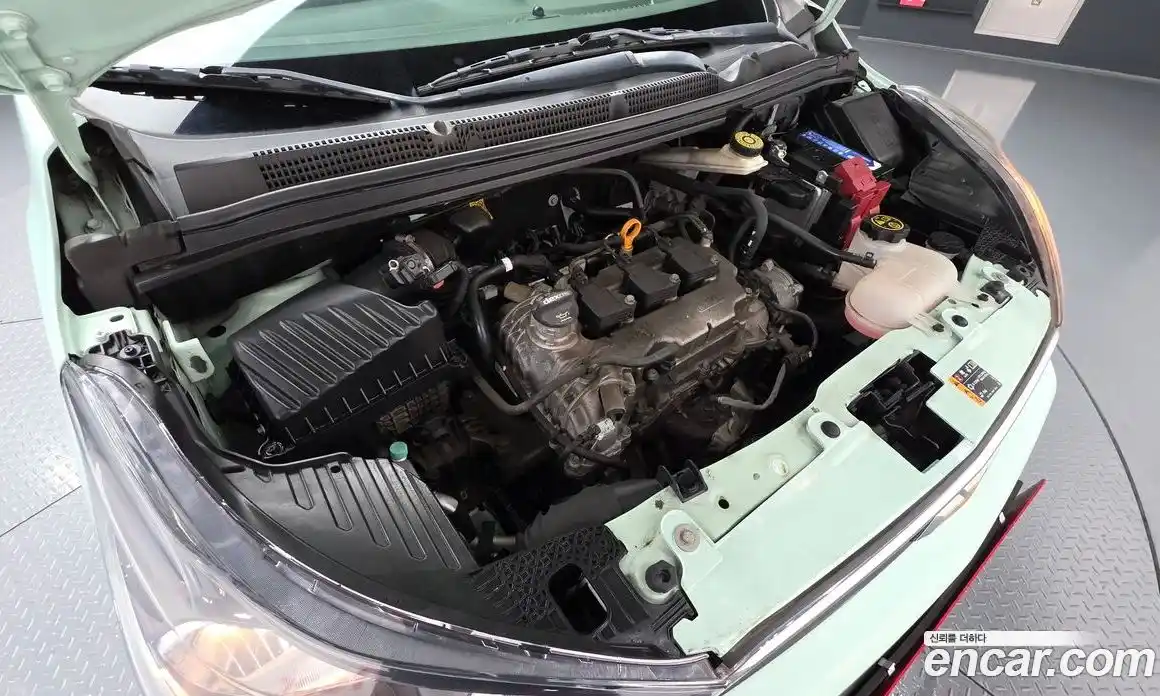 Chevrolet Spark 2016 1.0 Автомат в Москве № 819430, фото 6