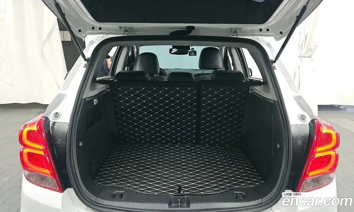 Chevrolet Trax 2021 1.4 Автомат в Москве № 819452, фото 20