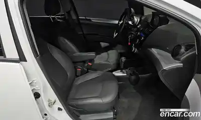 Chevrolet Spark 2015 1.0 Автомат в Москве № 819600, миниатюра 10