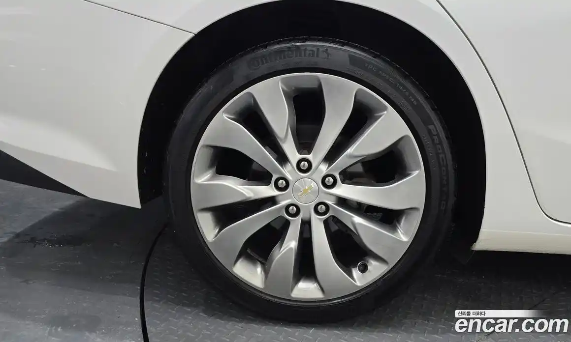 Chevrolet Malibu 2016 1.5 Автомат в Москве № 819763, фото 4