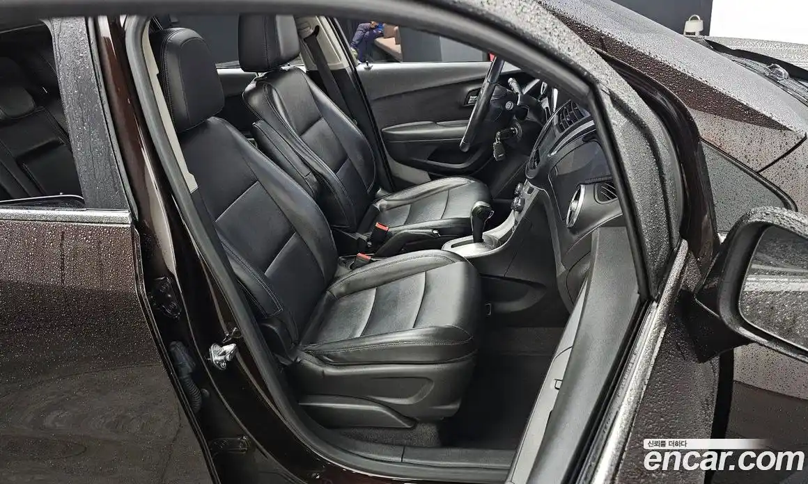 Chevrolet Trax 2015 1.6 Автомат в Москве № 819945, фото 13