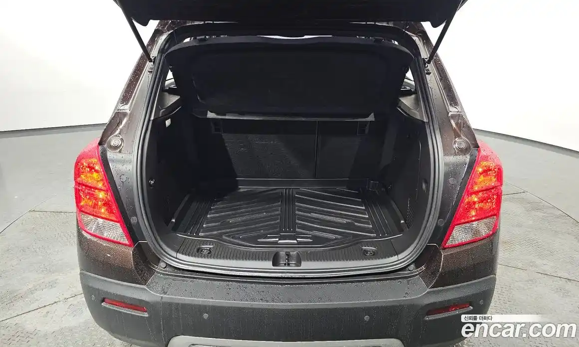 Chevrolet Trax 2015 1.6 Автомат в Москве № 819945, фото 20