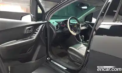Chevrolet Trax 2018 1.6 гидро в Москве № 820037, миниатюра 10