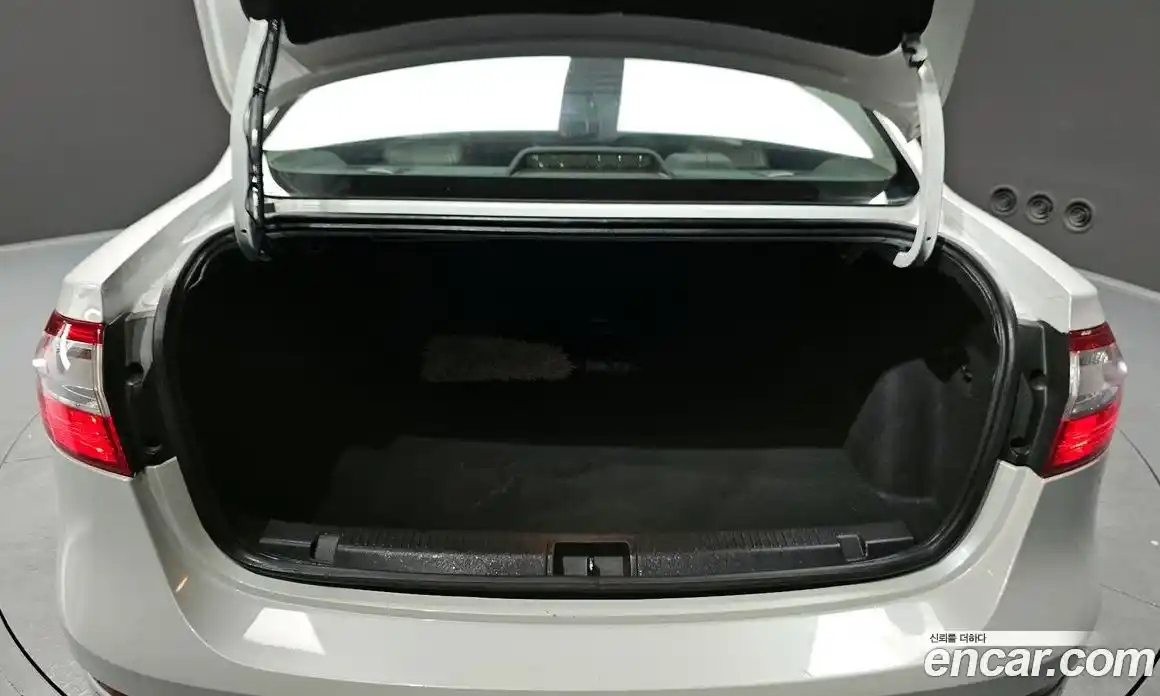 Renault SM3 2016 1.5 Автомат в Москве № 820609, фото 20