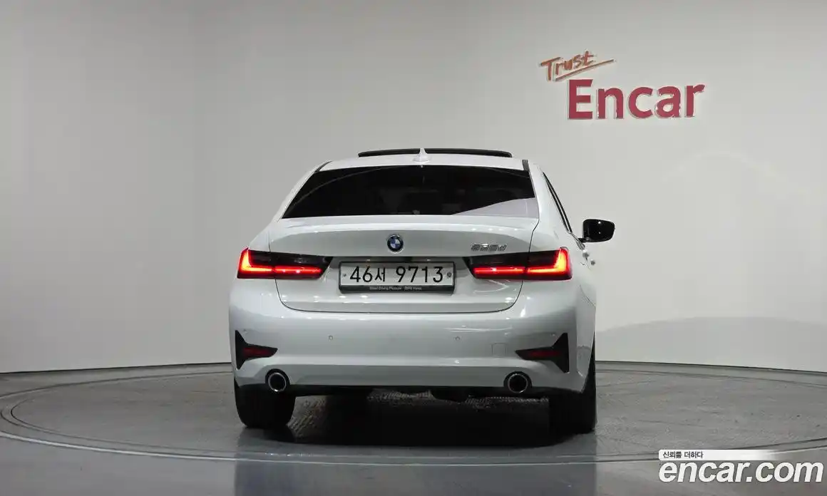 BMW 3-Series 2019 2.0 Автомат в Москве № 820915, фото 4