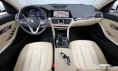 BMW 3-Series 2019 2.0 Автомат в Москве № 820915, миниатюра 7