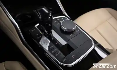 BMW 3-Series 2019 2.0 Автомат в Москве № 820915, миниатюра 9