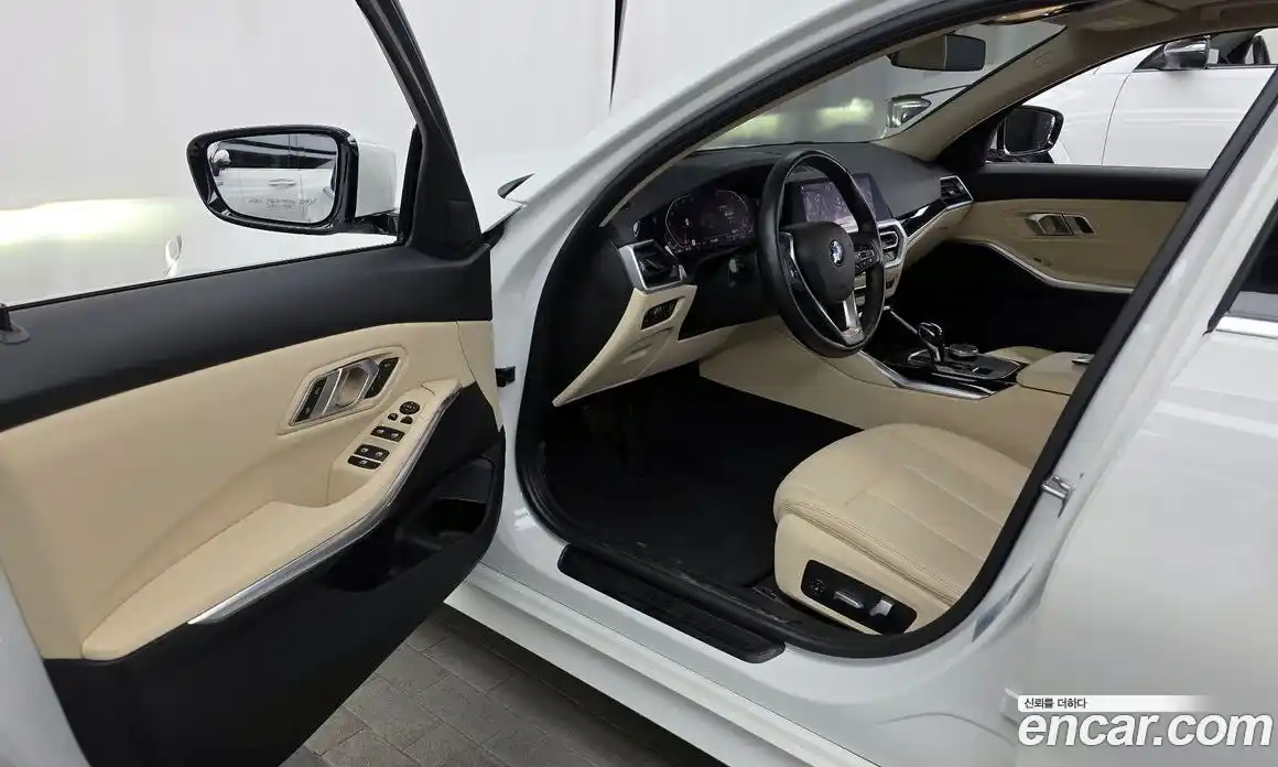 BMW 3-Series 2019 2.0 Автомат в Москве № 820915, фото 10