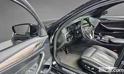 BMW 5-Series 2017 2.0 Автомат в Москве № 821680, миниатюра 12