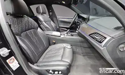 BMW 5-Series 2017 2.0 Автомат в Москве № 821680, миниатюра 10
