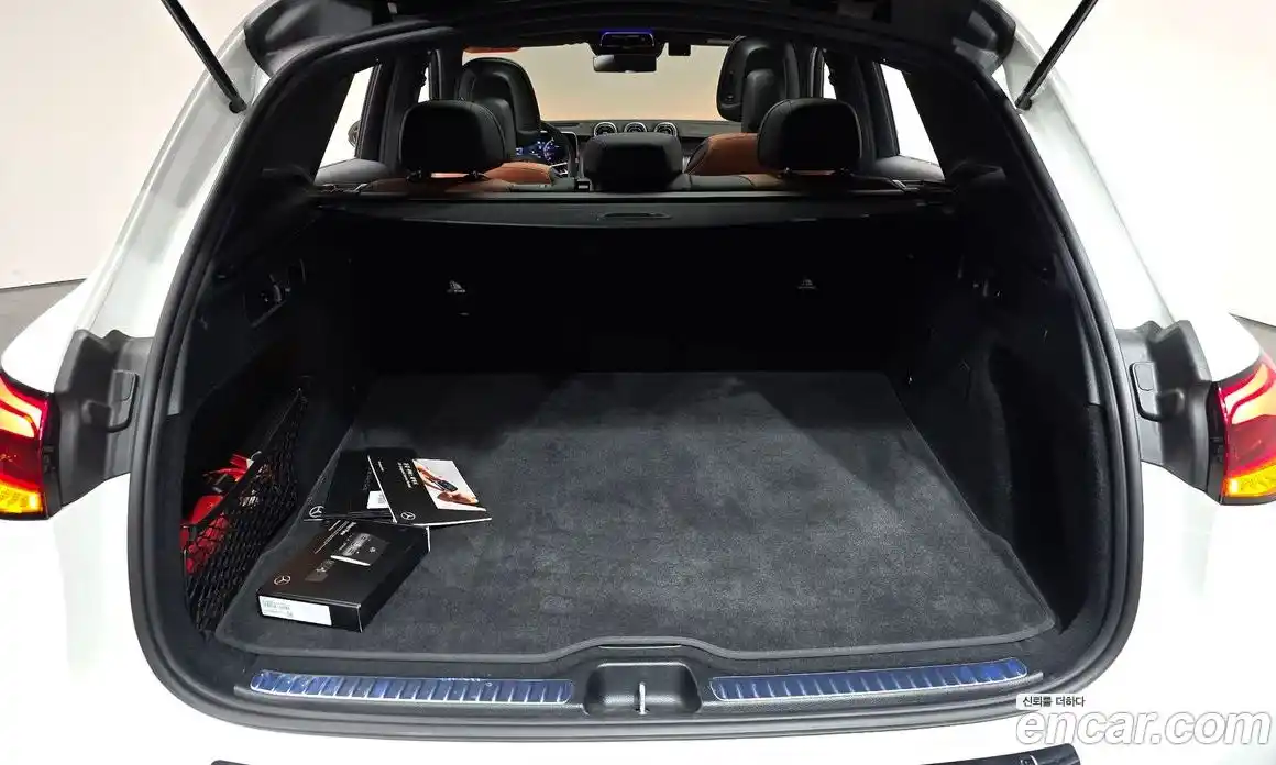 Mercedes-Benz GLC-Class 2025 2.0 Автомат в Москве № 821787, фото 19