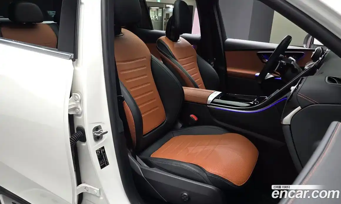 Mercedes-Benz GLC-Class 2025 2.0 Автомат в Москве № 821787, фото 9