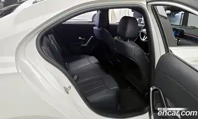 Mercedes-Benz A-Class 2022 2.0 Автомат в Москве № 821806, миниатюра 12