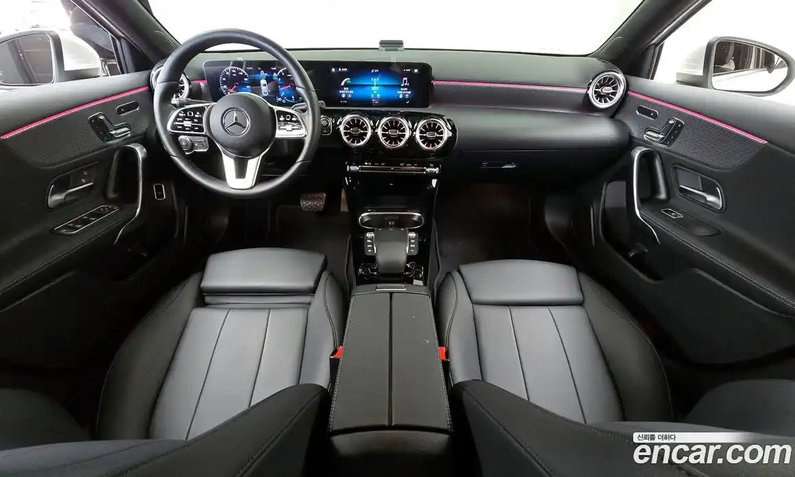 Mercedes-Benz A-Class 2022 2.0 Автомат в Москве № 821806, фото 7