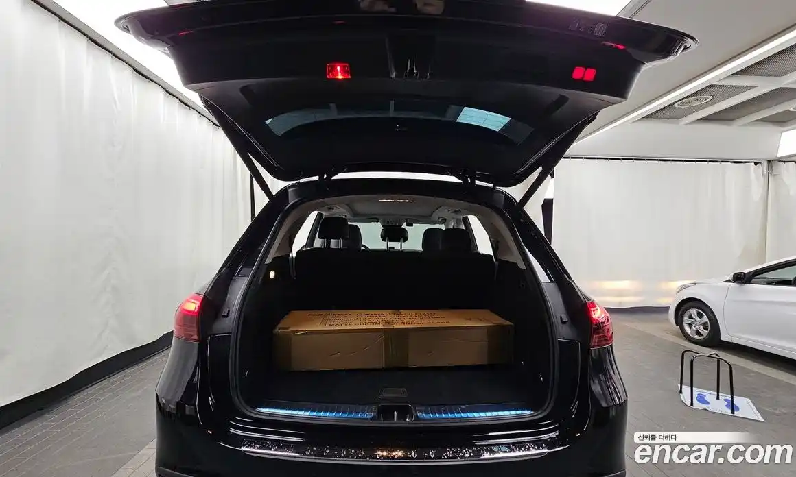 Mercedes-Benz GLE-Class 2024 3.0 Автомат в Москве № 821915, фото 20