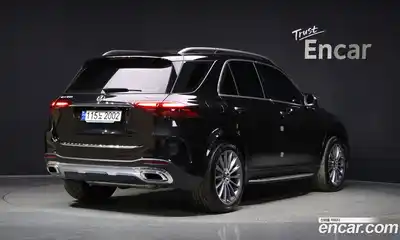 Mercedes-Benz GLE-Class 2024 3.0 Автомат в Москве № 821915, миниатюра 2