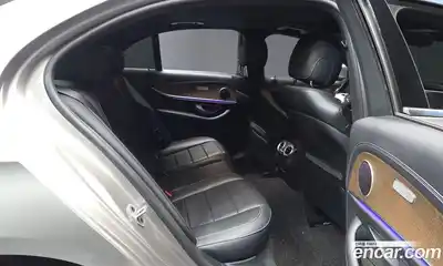 Mercedes-Benz E-Class 2022 2.0 Автомат в Москве № 822302, миниатюра 12