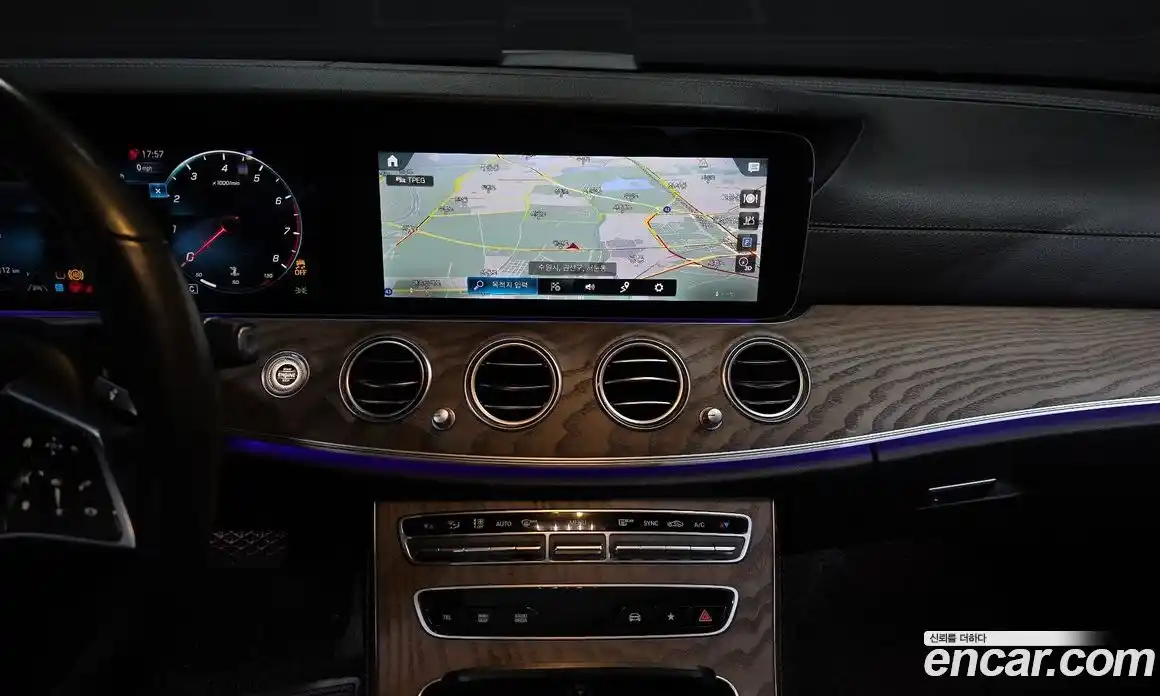 Mercedes-Benz E-Class 2022 2.0 Автомат в Москве № 822302, фото 14