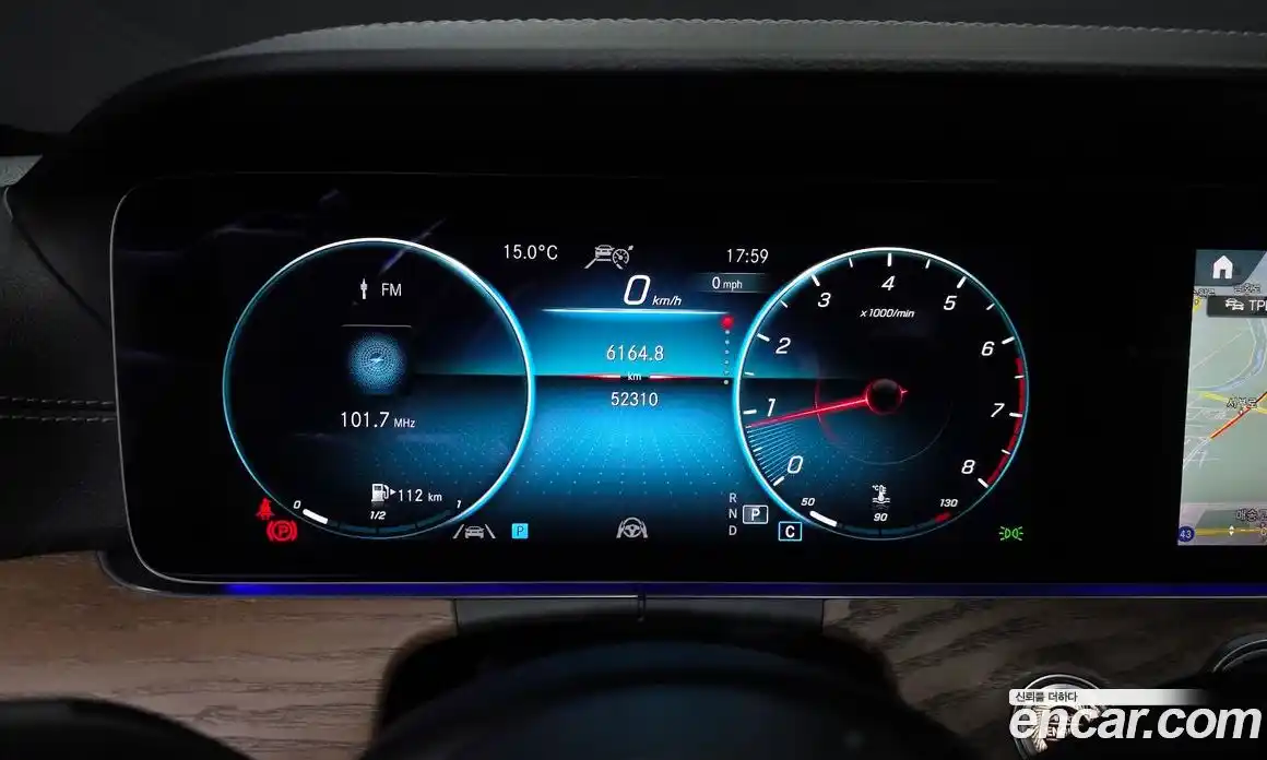 Mercedes-Benz E-Class 2022 2.0 Автомат в Москве № 822302, фото 8