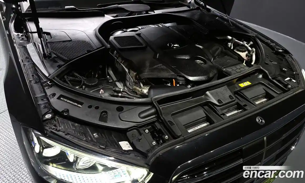 Mercedes-Benz S-Class 2024 3.0 Автомат в Москве № 822402, фото 6