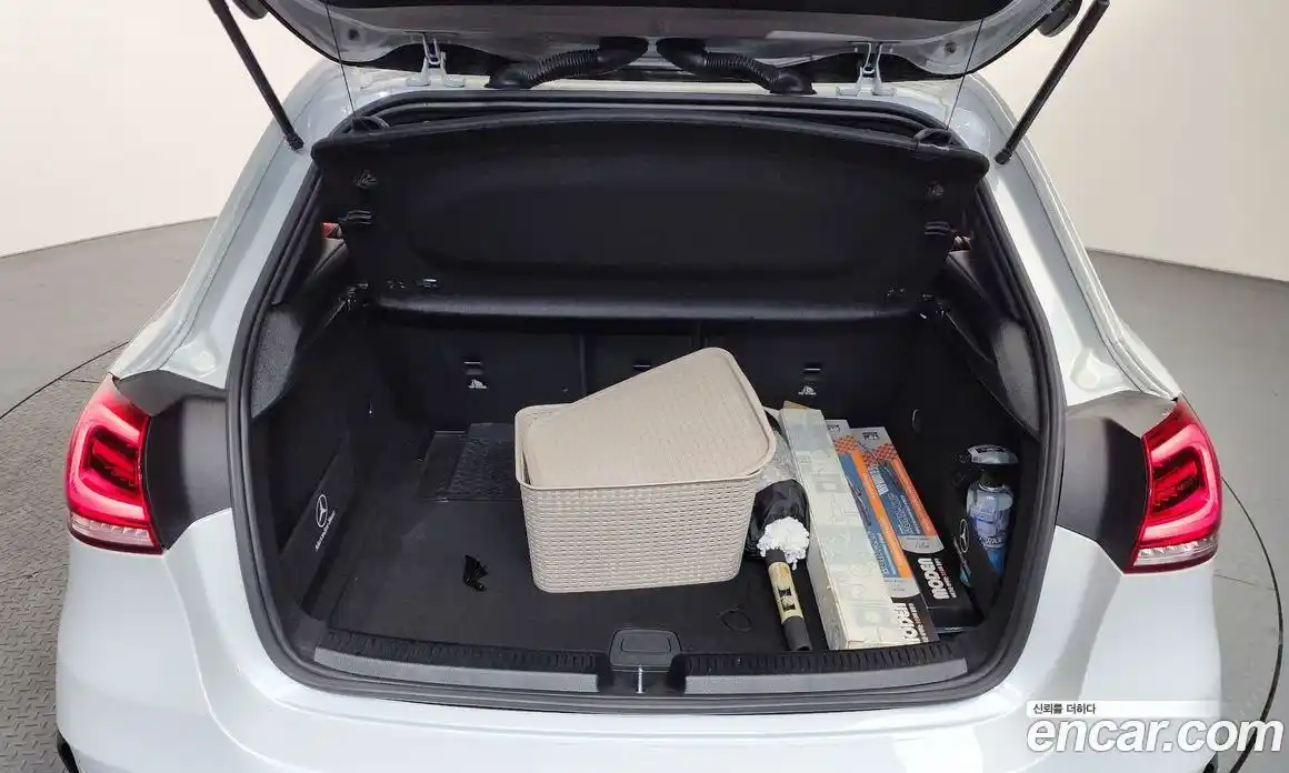 Mercedes-Benz A-Class 2021 2.0 Автомат в Москве № 822588, фото 19