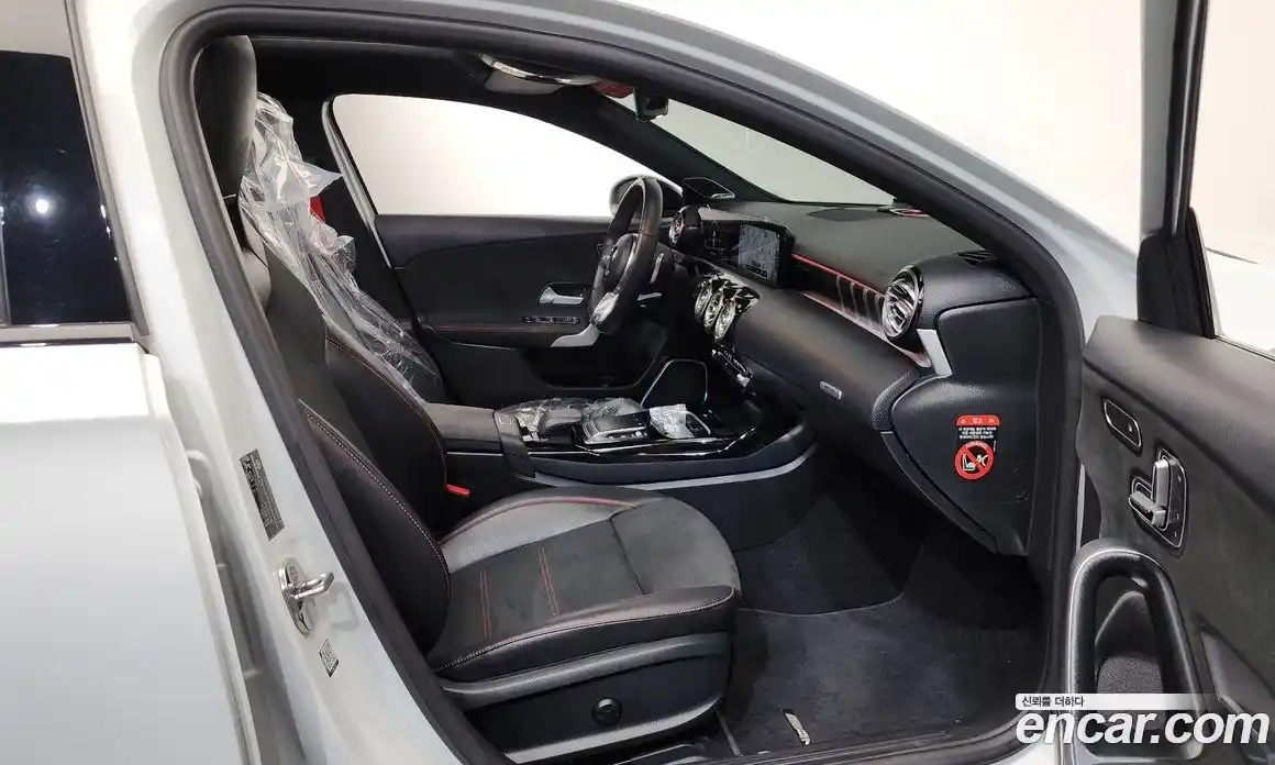 Mercedes-Benz A-Class 2021 2.0 Автомат в Москве № 822588, фото 10