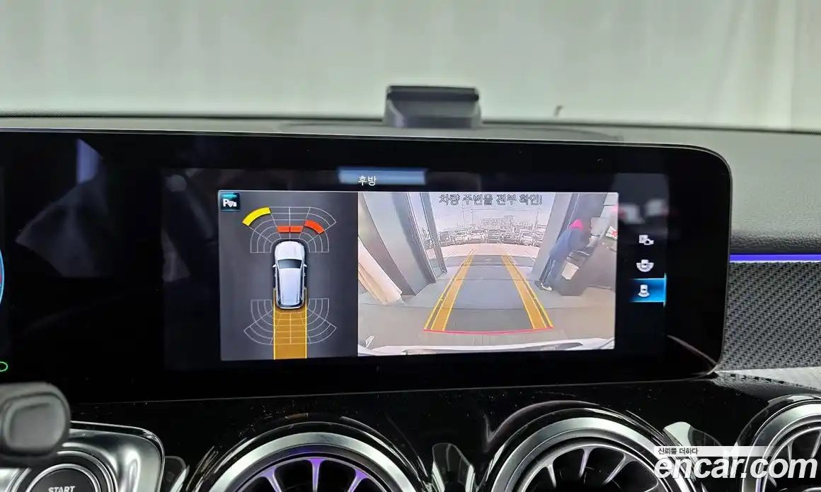 Mercedes-Benz GLB-Class 2021 2.0 Автомат в Москве № 822589, фото 15