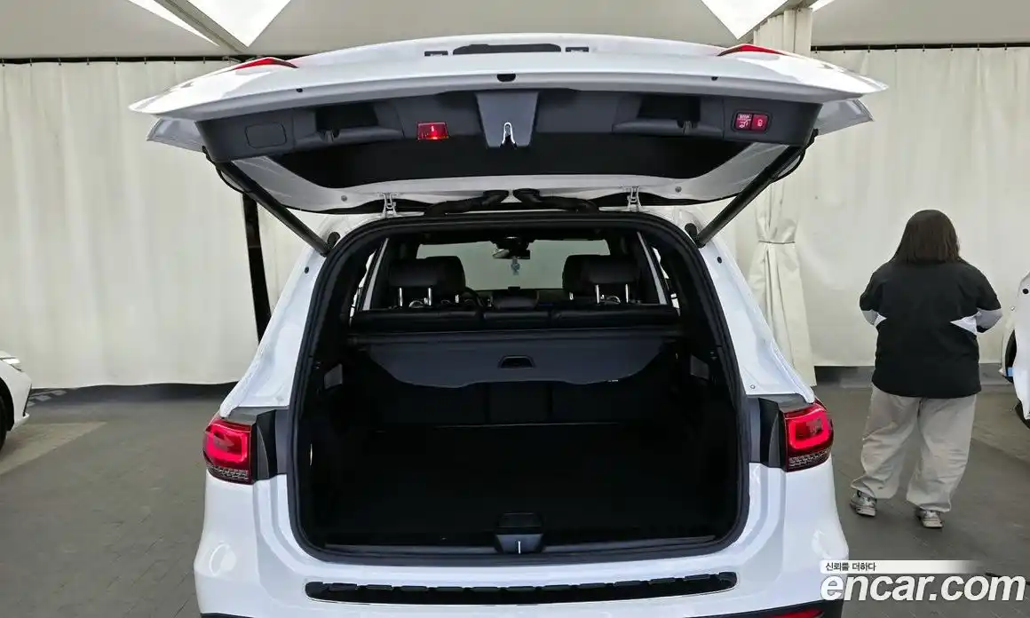 Mercedes-Benz GLB-Class 2021 2.0 Автомат в Москве № 822589, фото 20