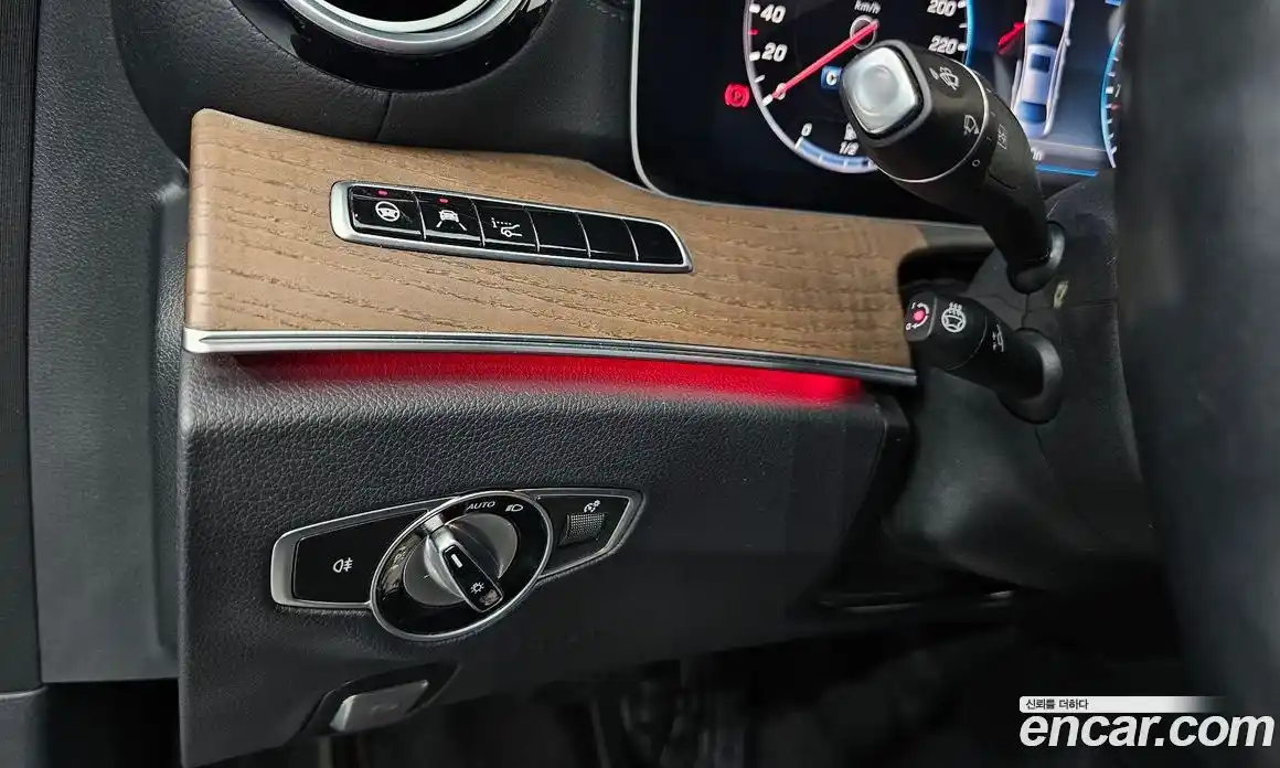 Mercedes-Benz E-Class 2020 2.0 Автомат в Москве № 822694, фото 15